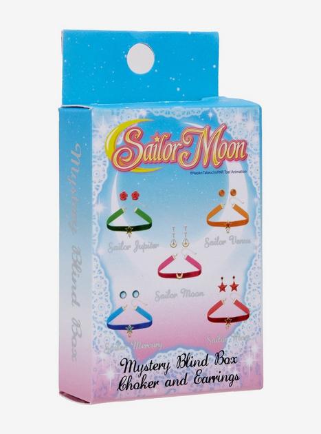 Sailor Moon Blind Box Necklace and Earring Set – Sailor Moon collector sets by BoxLunch